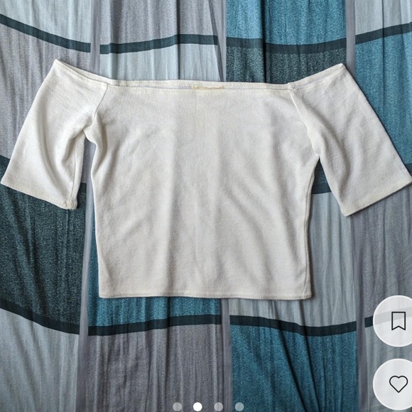 Aritzia Tops - Aritzia Wilfred free white off the shoulder crop top tight short sleeve blouse